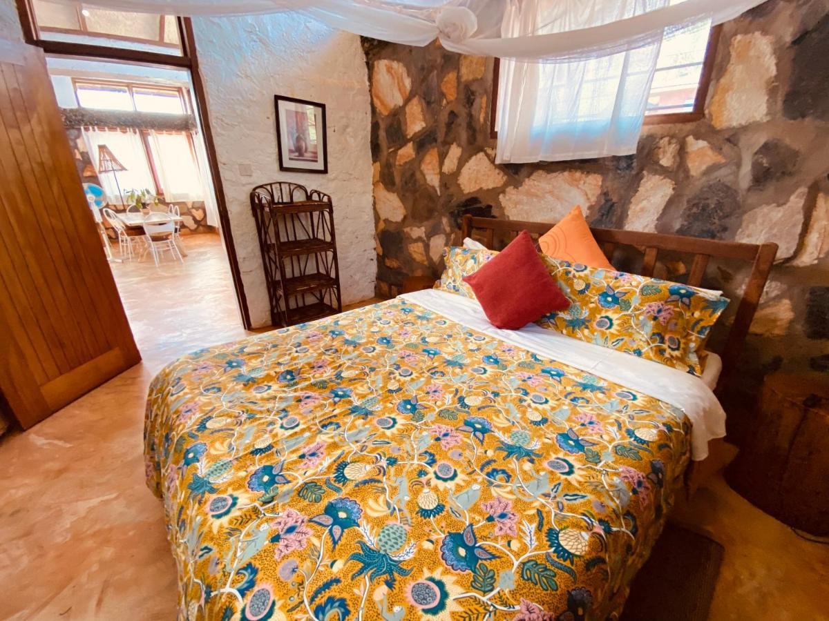 Homeonthenile Jinja Extérieur photo
